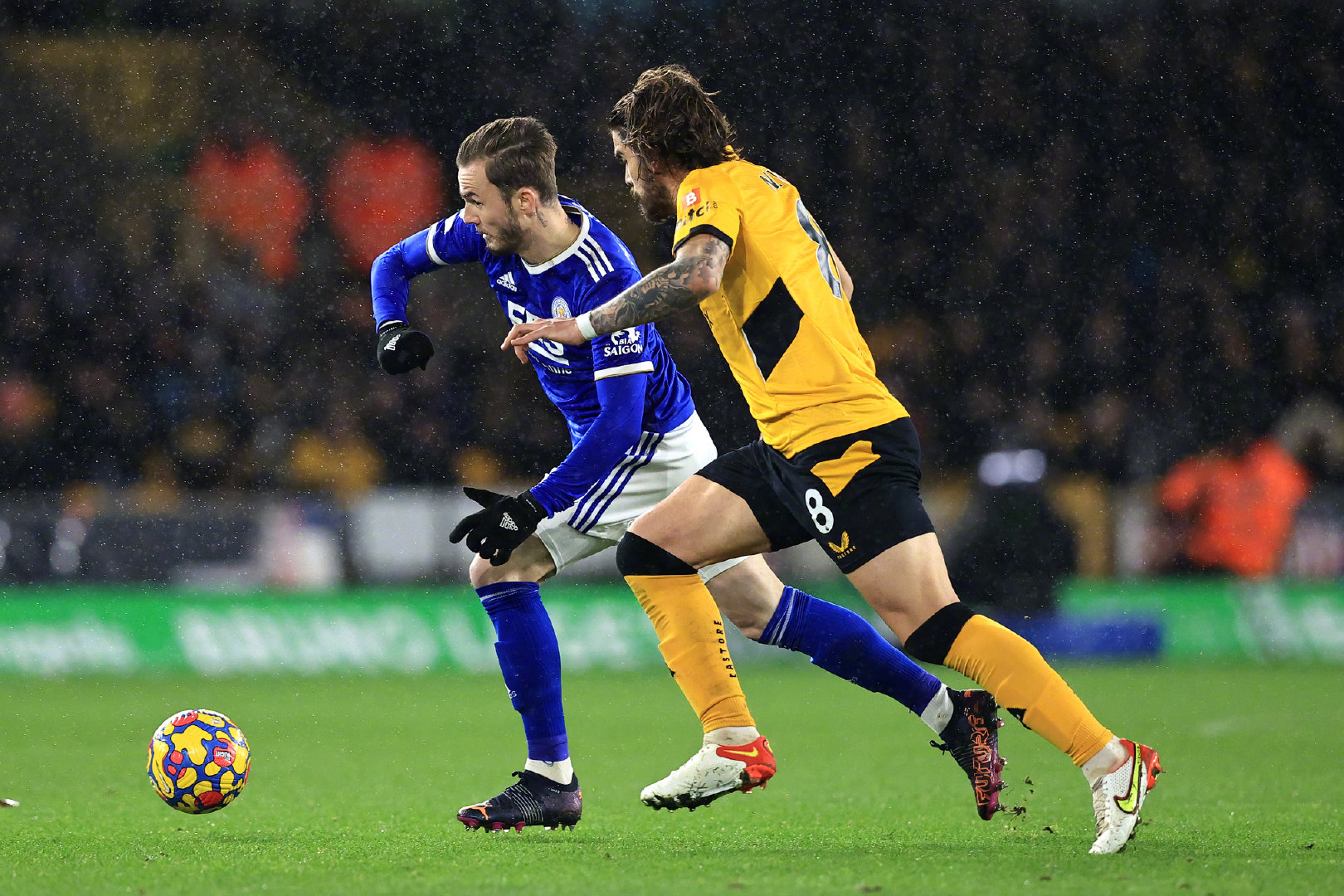 F1阿布扎比站：强势拿下一练第1+二练第1，诺里斯：不太满意